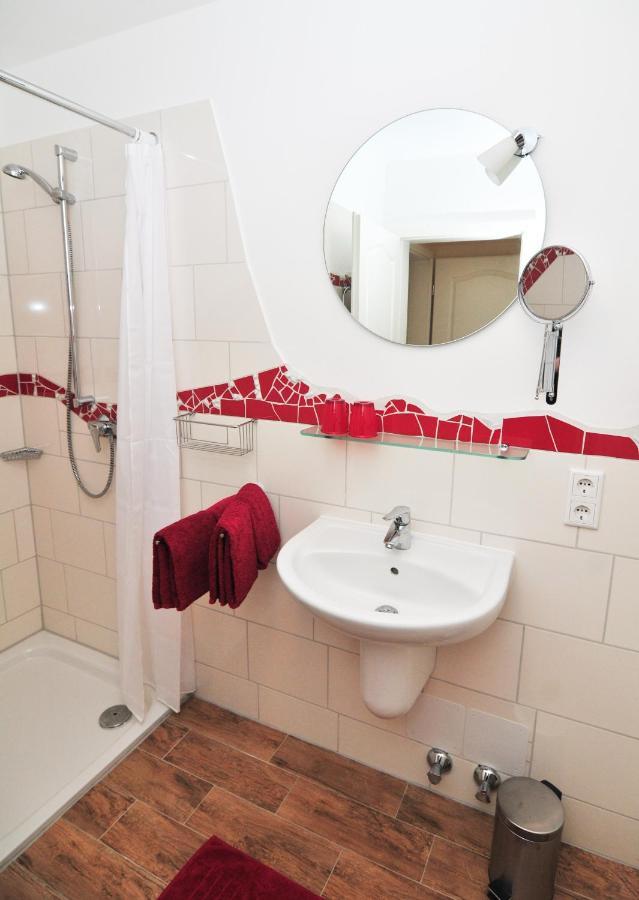 Schloms Hof Apartman Waffensen Kültér fotó