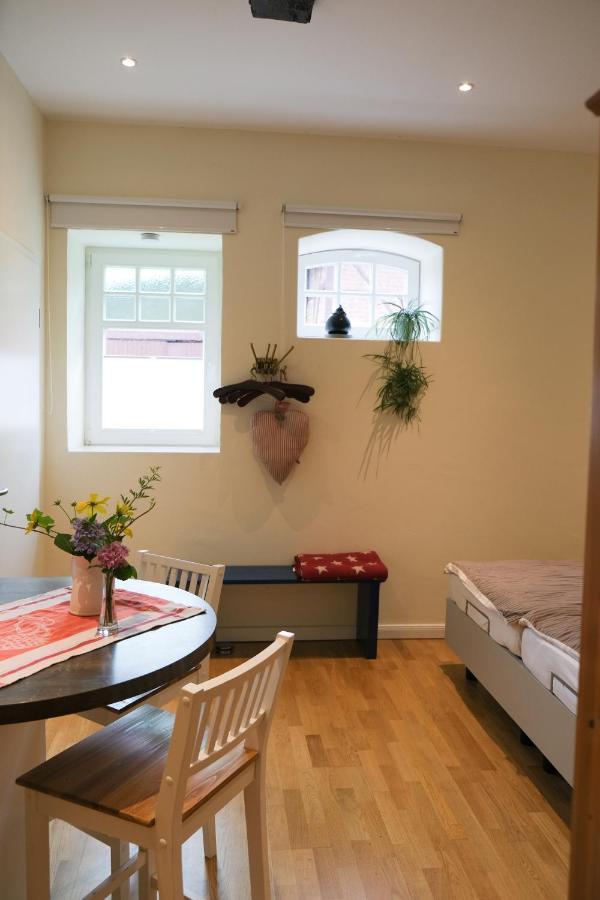 Schloms Hof Apartman Waffensen Kültér fotó